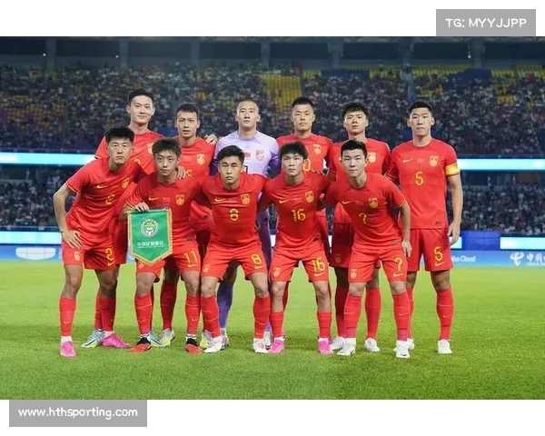 中国男足在国际友谊赛中不敌卡塔尔队