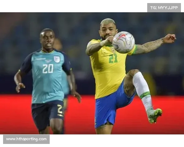 世界杯预选赛巴西米利唐头球解围
